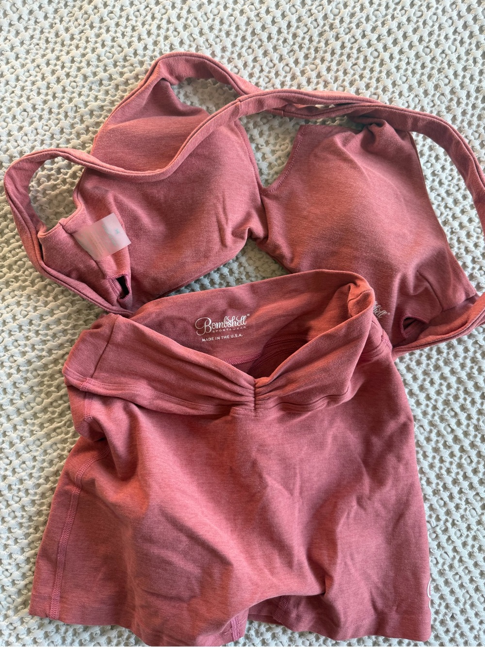 Bombshell Sportswear Rose Seamless V-Neck Crop Bra Only - Picture 4 of 4